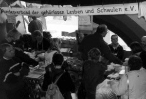 Infostand - Bundesverband der geh�rlosen Lesben und Schwulen